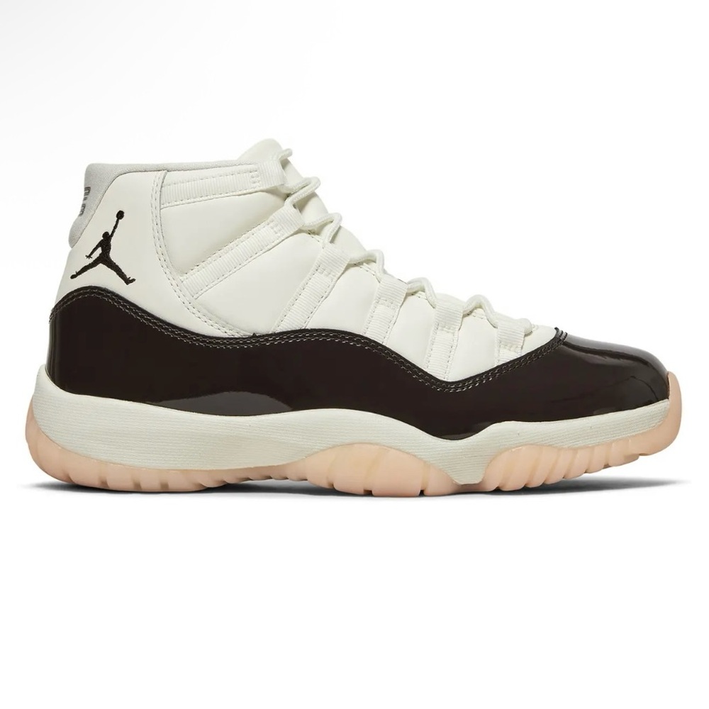 Nike Women's Sneakers - Jordan 11’s Neapolitan white brown pink